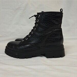 Nine West Piercy Black Faux Croc Vegan Leather Boots 8.5